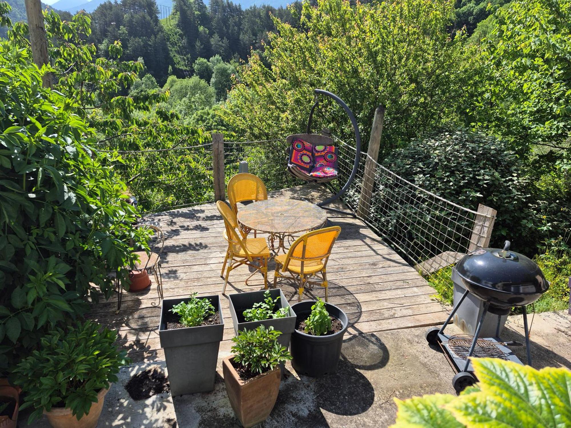Grande Terrasse Avec Vue Entre Mediterranee Et Pays Cathare Cailla Bagian luar foto